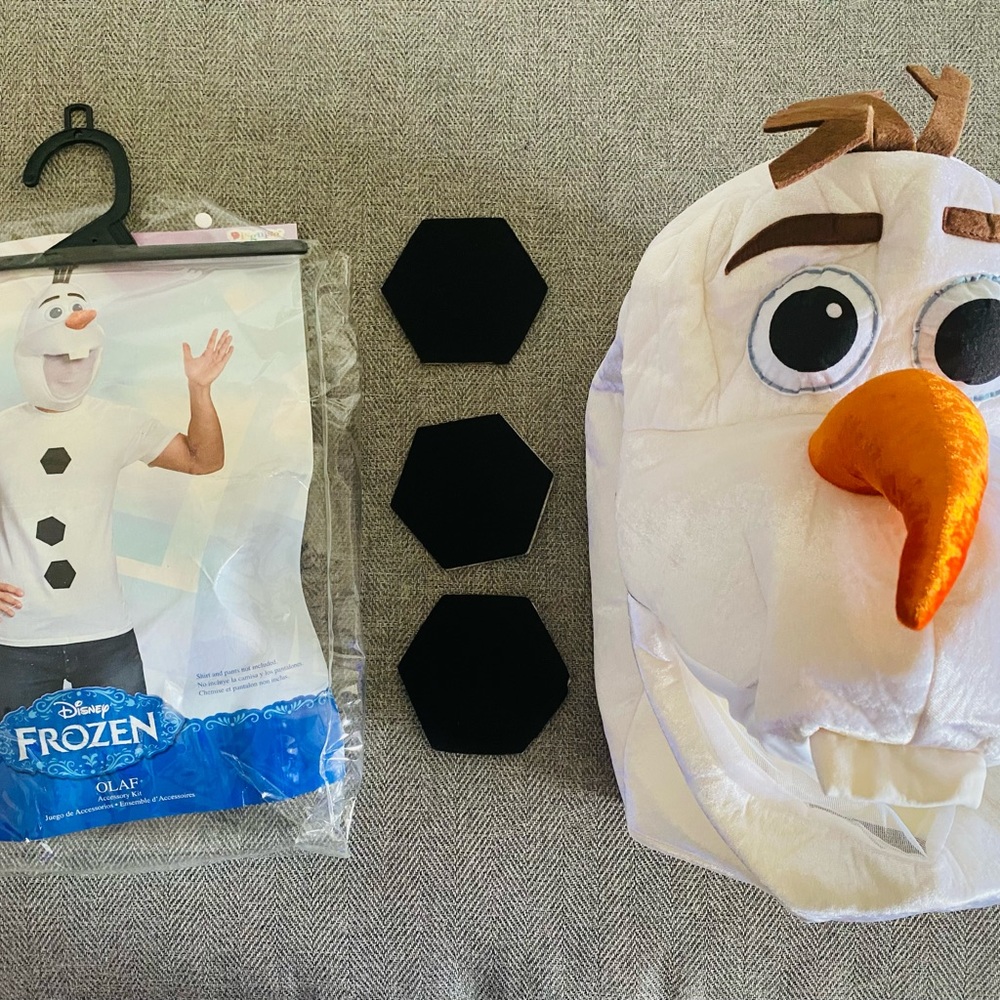 Olaf Costume(head and buttons)